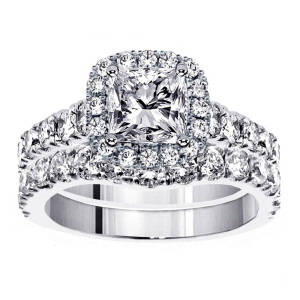 Halo Gleam Diamond Bridal Set with 3 1/3ct TDW in White Gold by Yaffie