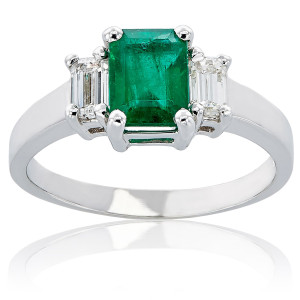 Emerald Diamond High-polished White Gold Ring by Yaffie
