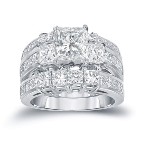 Certified Princess-Cut Diamond Bridal Ring Set with Yaffie Gold and 4ct TDW 3-Stone Design (3 pieces)