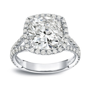 Stunning Yaffie White Gold Ring with Halo Cushion-cut Diamonds - 4.33ct TDW for Engagements