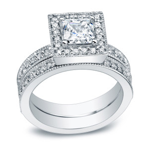 Platinum Princess-cut Diamond Halo Bridal Ring Set - Certified 1 1/2ct TDW by Yaffie
