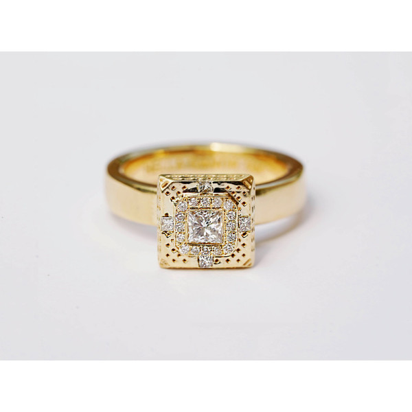Geometric Ring - Yaffie Square and Solitaire Diamond Marvel