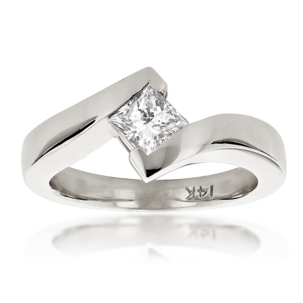 Golden Moment: Yaffie 2/5ct TDW Diamond Engagement Solitaire