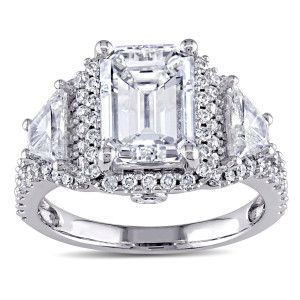 Certified Emerald Diamond Ring from Yaffie Signature Collection in White Gold with 3 3/4ct TDW