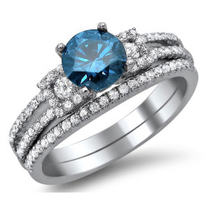 Blue and White Round Diamond Bridal Set with 1 2/5ct TDW, crafted in Yaffie White Gold for your engagement.