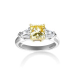 Yaffie Certified 3-Stone Diamond Engagement Ring with Yellow and White Platinum Setting (2.48ct TDW)