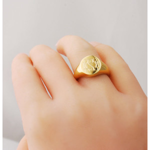 Yaffie ™ Custom Made Engraved Monogram Signet Ring for Personalisation