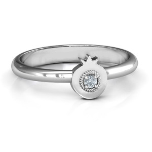 Yaffie ™ creates Personalised pomegranate rings to your specifications.