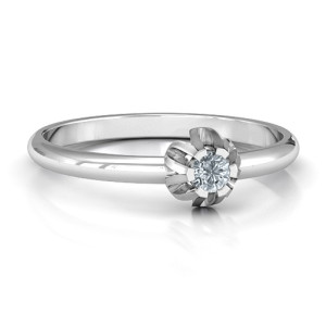 Yaffie™ Custom-Made Scalloped Setting Solitaire Gemstone Ring with Personalization