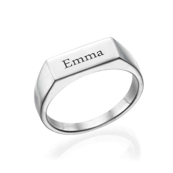 Yaffie ™ Custom Engraved Signet Ring - Personalised Design