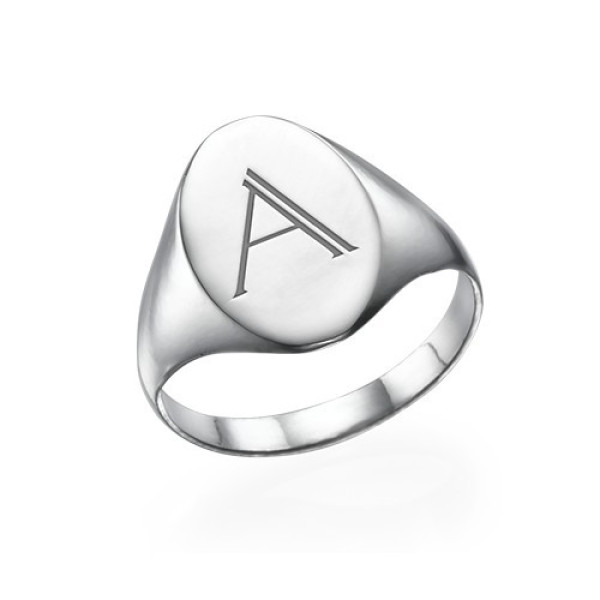 Yaffie ™ Custom Made Personalised Signet Ring with Initials