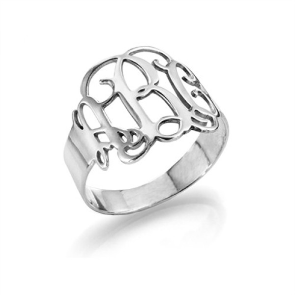 Yaffie ™ Personalised Monogram Ring - Tailor-Made for You
