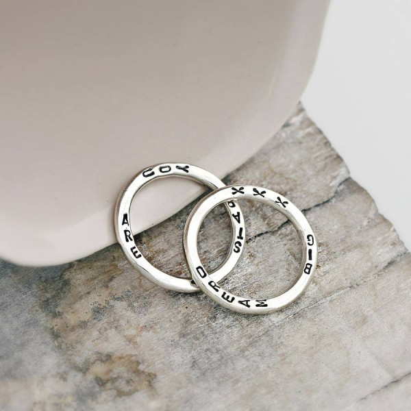 Yaffie ™ Custom-Made Personalised Word Ring