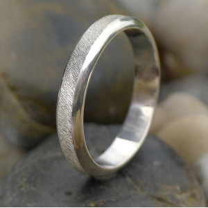 Yaffie ™ Handcrafted Customised Textured Diamond Cut Ring with Personalised Engraving