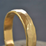 Yaffie ™ Customised Handcrafted Hammered Wedding Ring with Personalization