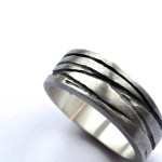 Yaffie ™ Custom Made Personalised Ring with Textured Band