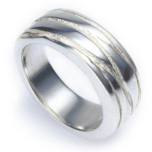 Yaffie ™ Custom Made Personalised Ring with Textured Band